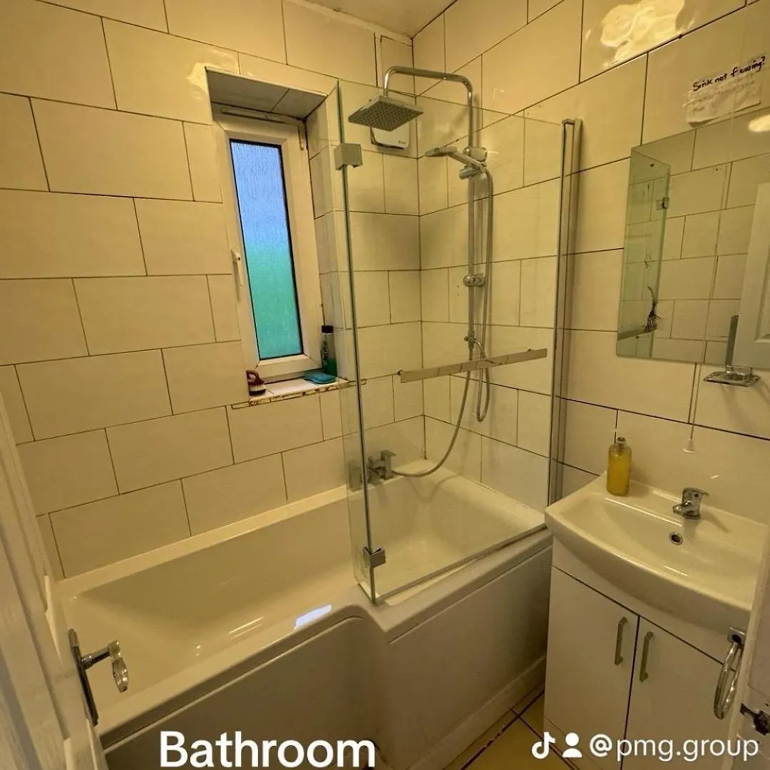 Holiday Villa Лондон Апартаменты