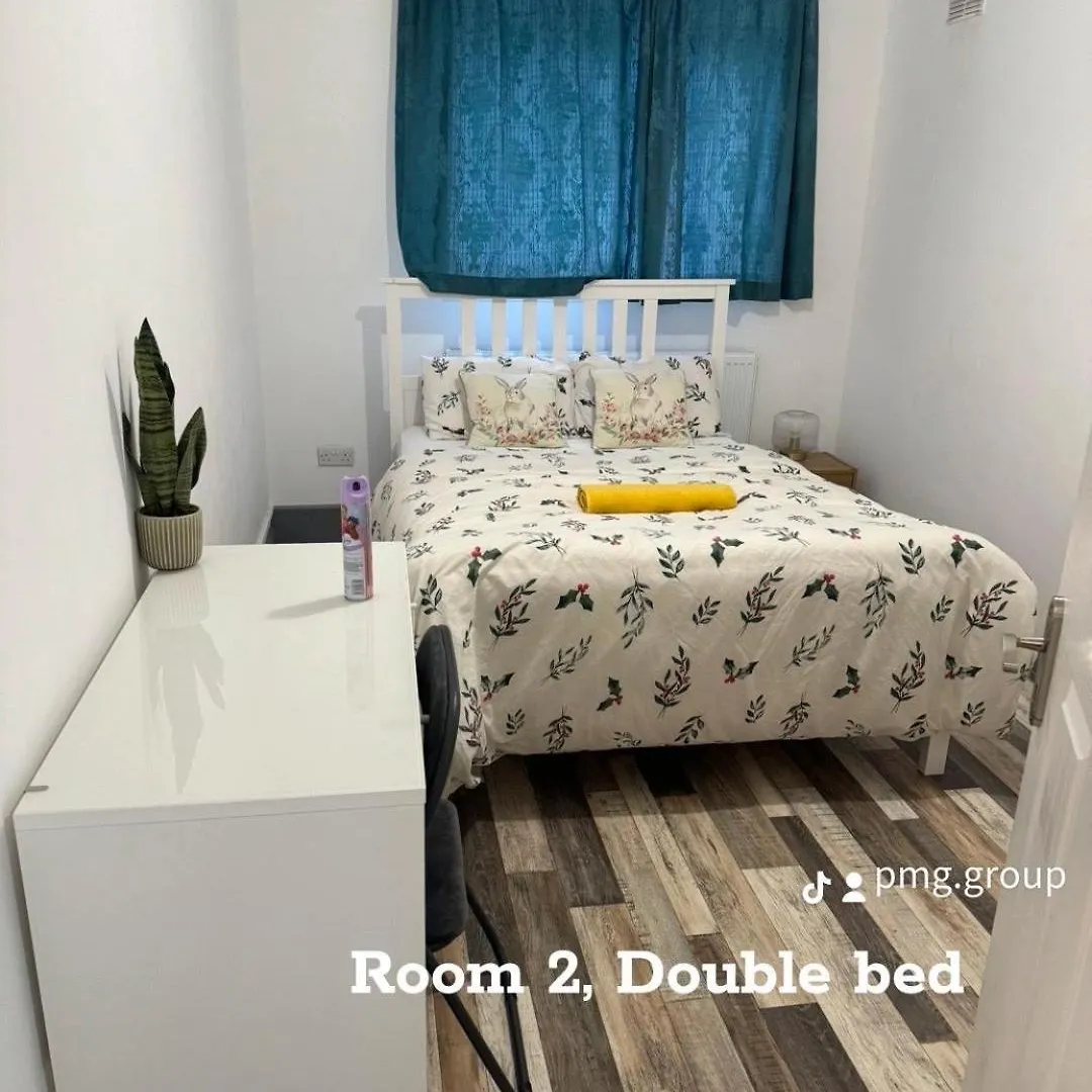 Апартаменты Holiday Villa Лондон